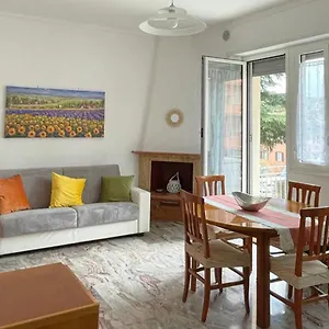  Apartamento Hospitality And Comfort In Rome: E&e